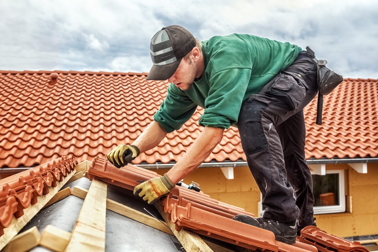 Causes of Roofing Needs in la Jolla 